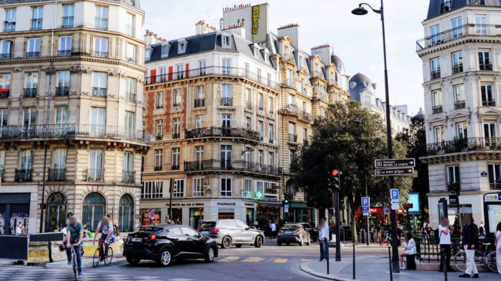 Marais-Neighborhood-1